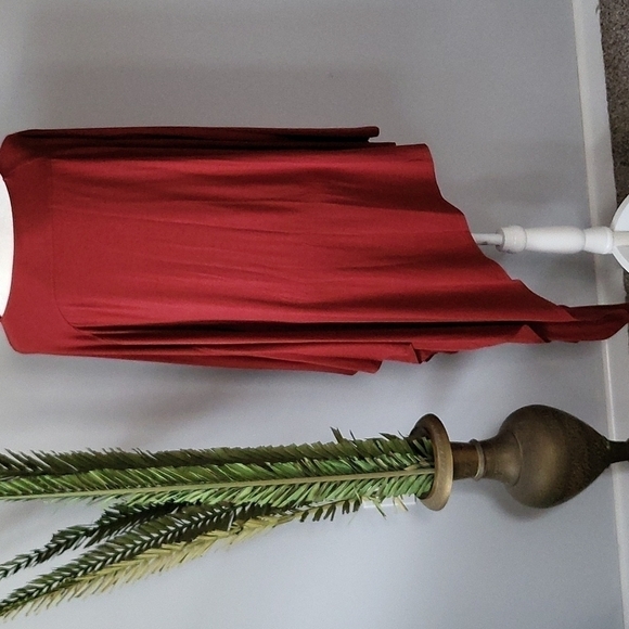 Roaman's asymmetrical dark red dramatic sleeve tunic - Picture 2 of 12